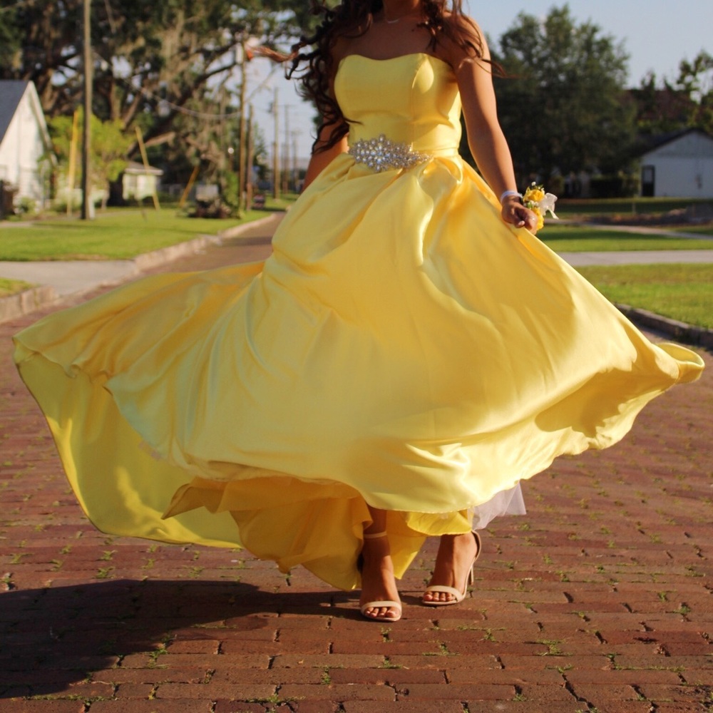 Yellow Camille’s Prom Dress